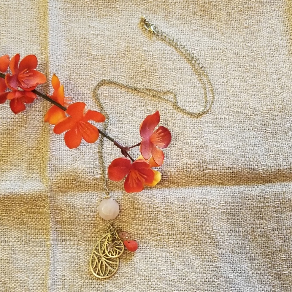 NWOT Pink, Coral and Gold Necklace